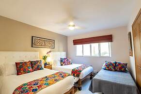 Sleeps 6 Views Beach 1 Block