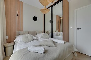 Horizon Sauna & Jacuzzi & Parking2 by GA