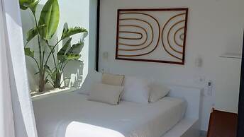 EBLI'7. HOTEL BOUTIQUE
