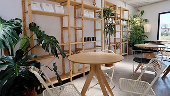 EBLI'7. HOTEL BOUTIQUE