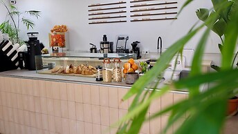 EBLI'7. HOTEL BOUTIQUE
