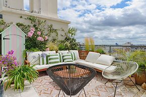 Paris Rooftop Prestige residence