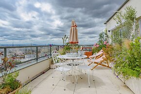 Paris Rooftop Prestige residence