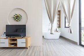 Lumi Hotel by  Vega