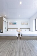Lumi Hotel by  Vega