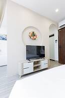 Lumi Hotel by  Vega