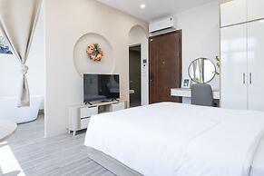 Lumi Hotel by  Vega