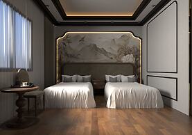 Luxury Place Hotel