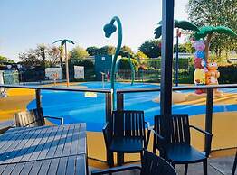 Family Caravan In Cala Gran