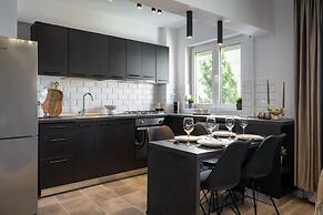 Artful & Light-Filled 2BR on Calea Victoriei - Prime Central Spot