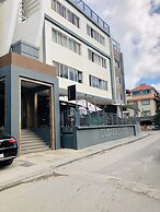 Ducassi Rooftop Pool Beach Suites