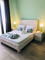 Ducassi Rooftop Pool Beach Suites