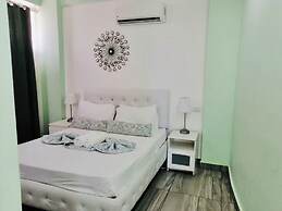 Ducassi Rooftop Pool Beach Suites