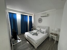 Ducassi Rooftop Pool Beach Suites