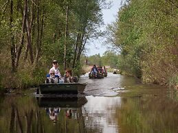 Group Accommodation for 36 Guests