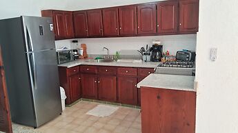 CortLang Vacation Rentals Costambar