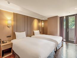 CHECK inn SELECT - Taipei NeiHu