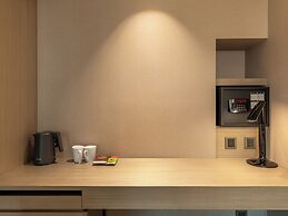 CHECK inn SELECT - Taipei NeiHu