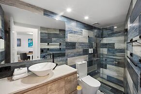 One BR Mediterranean Escape at Burleigh