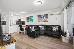 One BR Mediterranean Escape at Burleigh