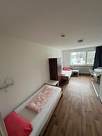 2-Rent Group Hostel Apartments HAN53