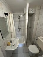 2-Rent Group Hostel Apartments HAN53