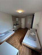 2-Rent Group Hostel Apartments HAN53