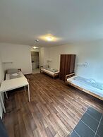 2-Rent Group Hostel Apartments HAN53