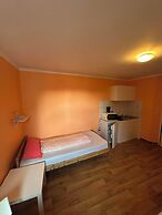 2-Rent Group Hostel Apartments HAN53