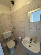 2-Rent Group Hostel Apartments HAN53