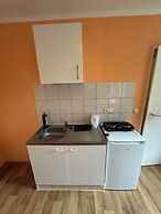 2-Rent Group Hostel Apartments HAN53