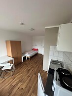 2-Rent Group Hostel Apartments HAN53