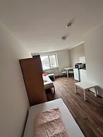 2-Rent Group Hostel Apartments HAN53