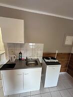 2-Rent Group Hostel Apartments HAN53