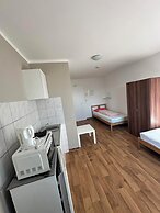 2-Rent Group Hostel Apartments HAN53