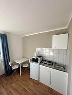 2-Rent Group Hostel Apartments HAN53