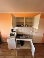 2-Rent Group Hostel Apartments HAN53