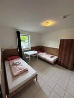 2-Rent Group Hostel Apartments HAN53