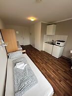 2-Rent Group Hostel Apartments HAN53
