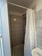 2-Rent Group Hostel Apartments HAN53