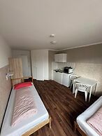 2-Rent Group Hostel Apartments HAN53