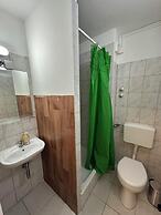 2-Rent Group Hostel Apartments HAN53