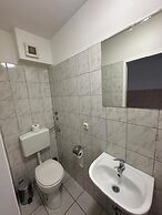 2-Rent Group Hostel Apartments HAN53