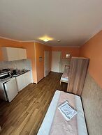 2-Rent Group Hostel Apartments HAN53