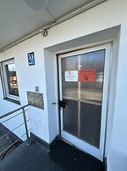 2-Rent Group Hostel Apartments HAN53