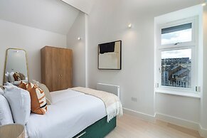 VESTO Brighton