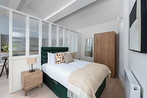 VESTO Brighton