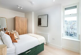 VESTO Brighton