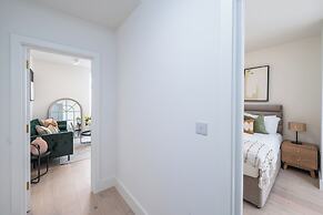 VESTO Brighton
