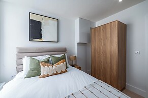 VESTO Brighton